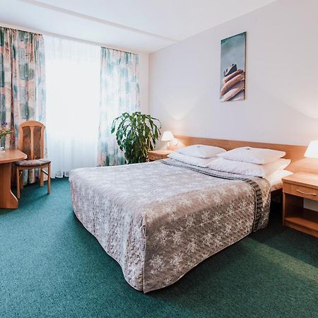 Hotel Gromada Medical Spa 부스코-즈드로이 외부 사진