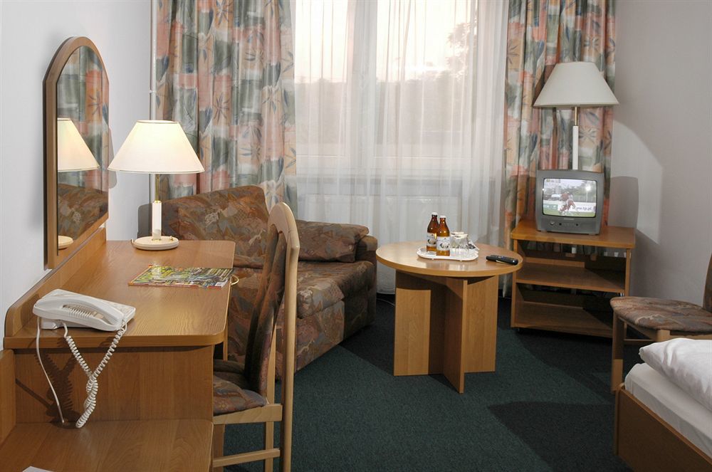 Hotel Gromada Medical Spa 부스코-즈드로이 외부 사진